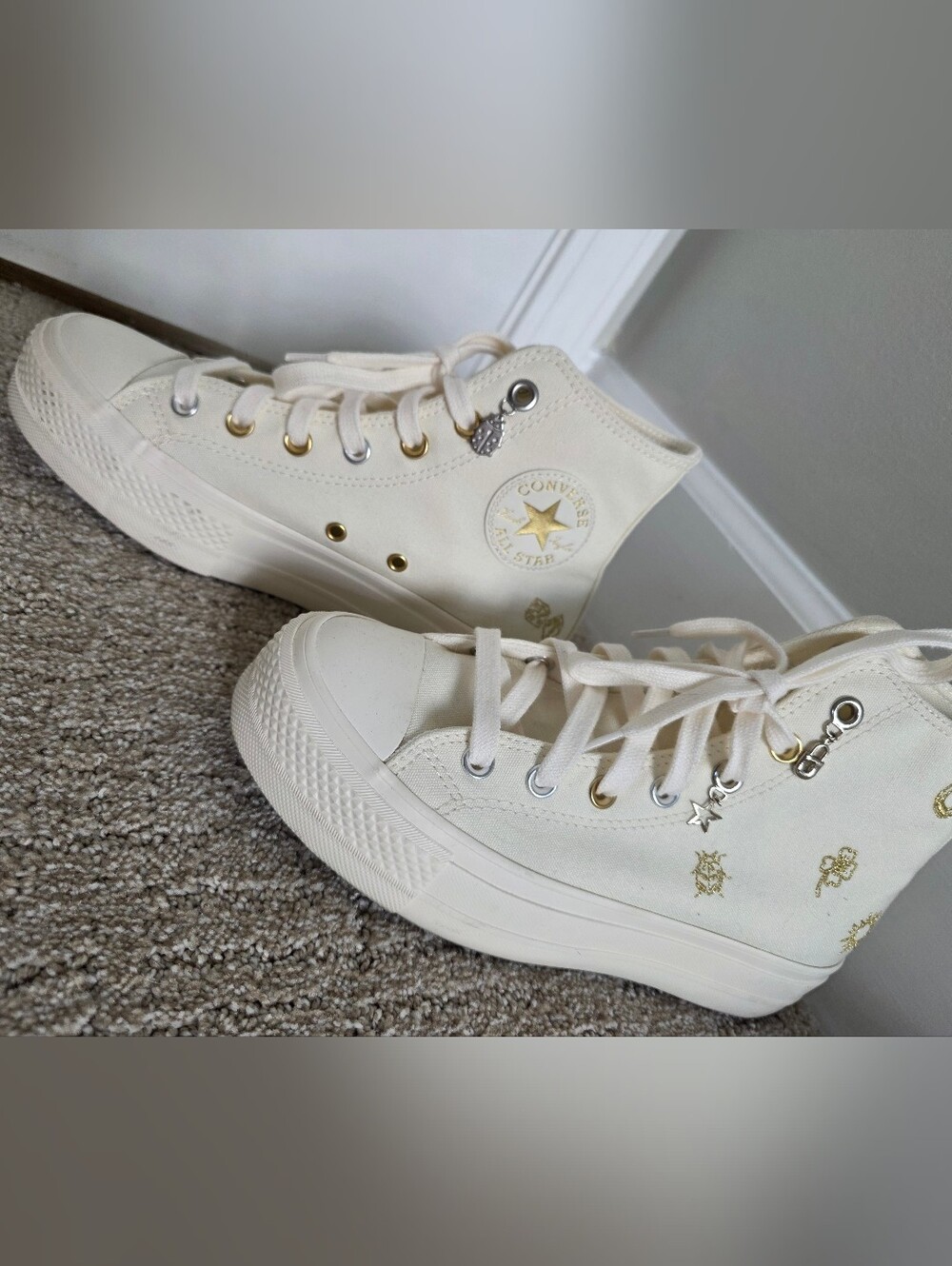 Converse Chuck Taylor All Star Lift Platform Luck Charms Sz 7.5 Women's